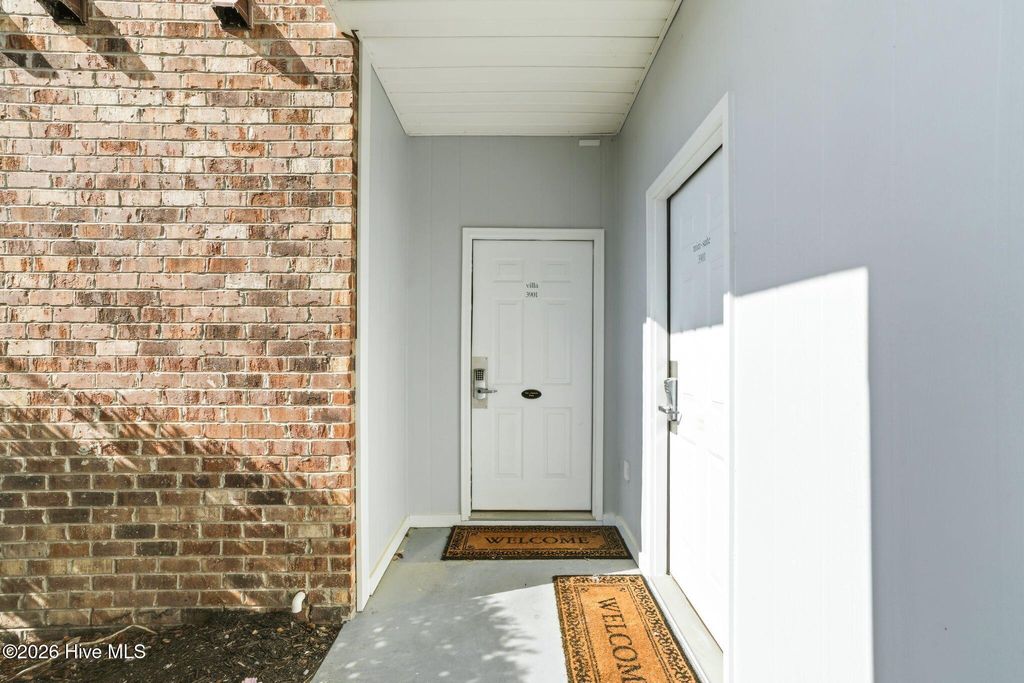 Photo of 142 Avian Drive #3901, Sunset Beach, NC 28468 (MLS # 100565288)