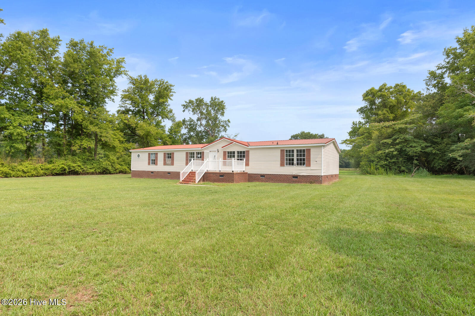 Photo 1 of 25 — 1127 N Nc 11 Highway, Pink Hill, NC 28572