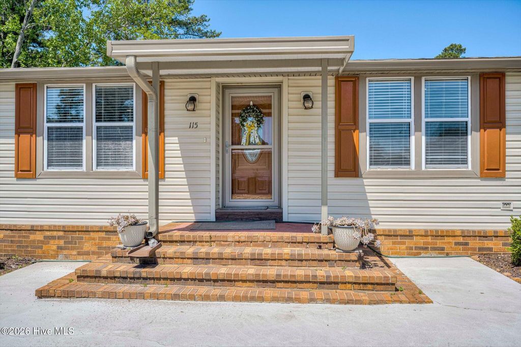 Photo of 115 Constitution Avenue, Martinez, GA 30907 (MLS # 100576812)