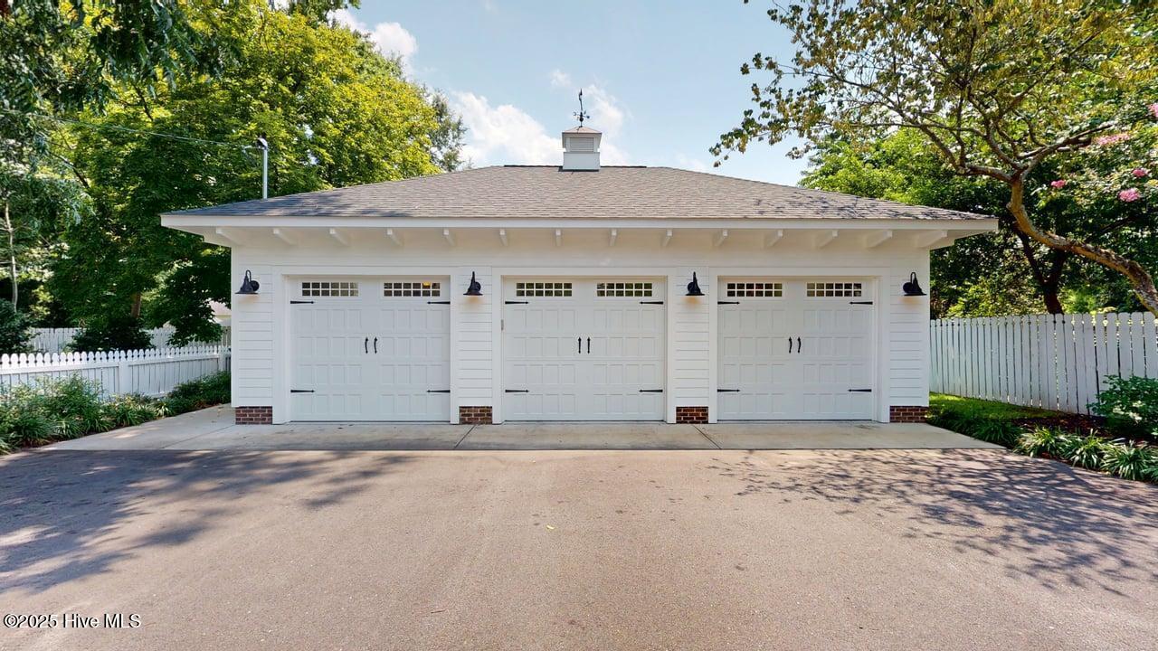 Goldsboro, North Carolina 27530, United States, 4 Bedrooms Bedrooms, ,3 BathroomsBathrooms,Residential,Active,255664