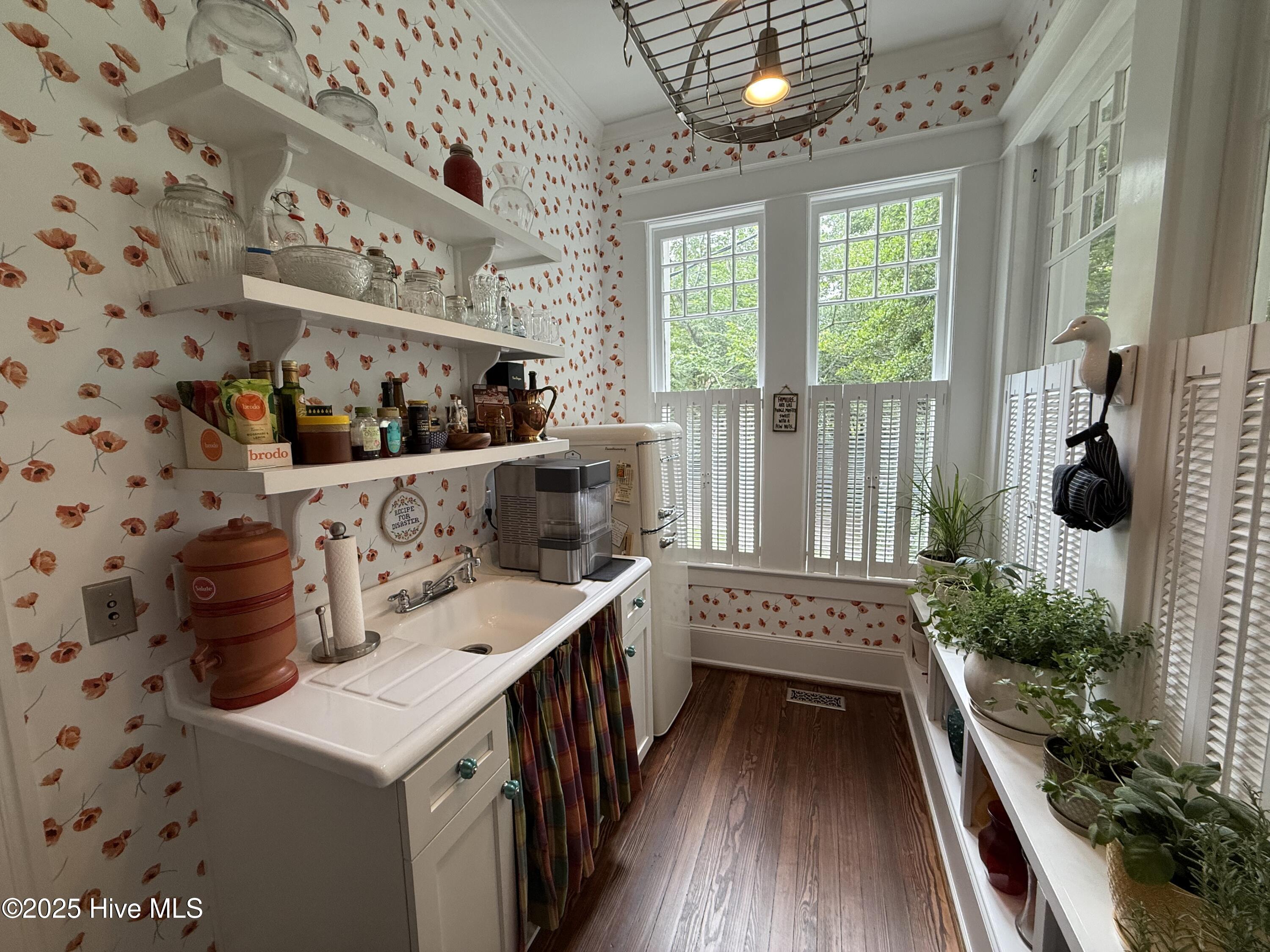 Goldsboro, North Carolina 27530, United States, 4 Bedrooms Bedrooms, ,3 BathroomsBathrooms,Residential,Active,255664