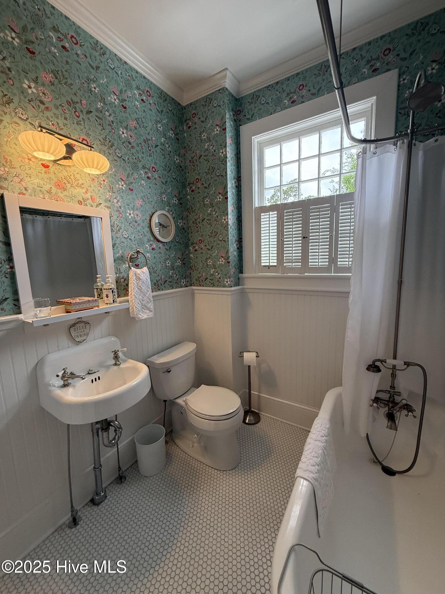 Goldsboro, North Carolina 27530, United States, 4 Bedrooms Bedrooms, ,3 BathroomsBathrooms,Residential,Active,255664