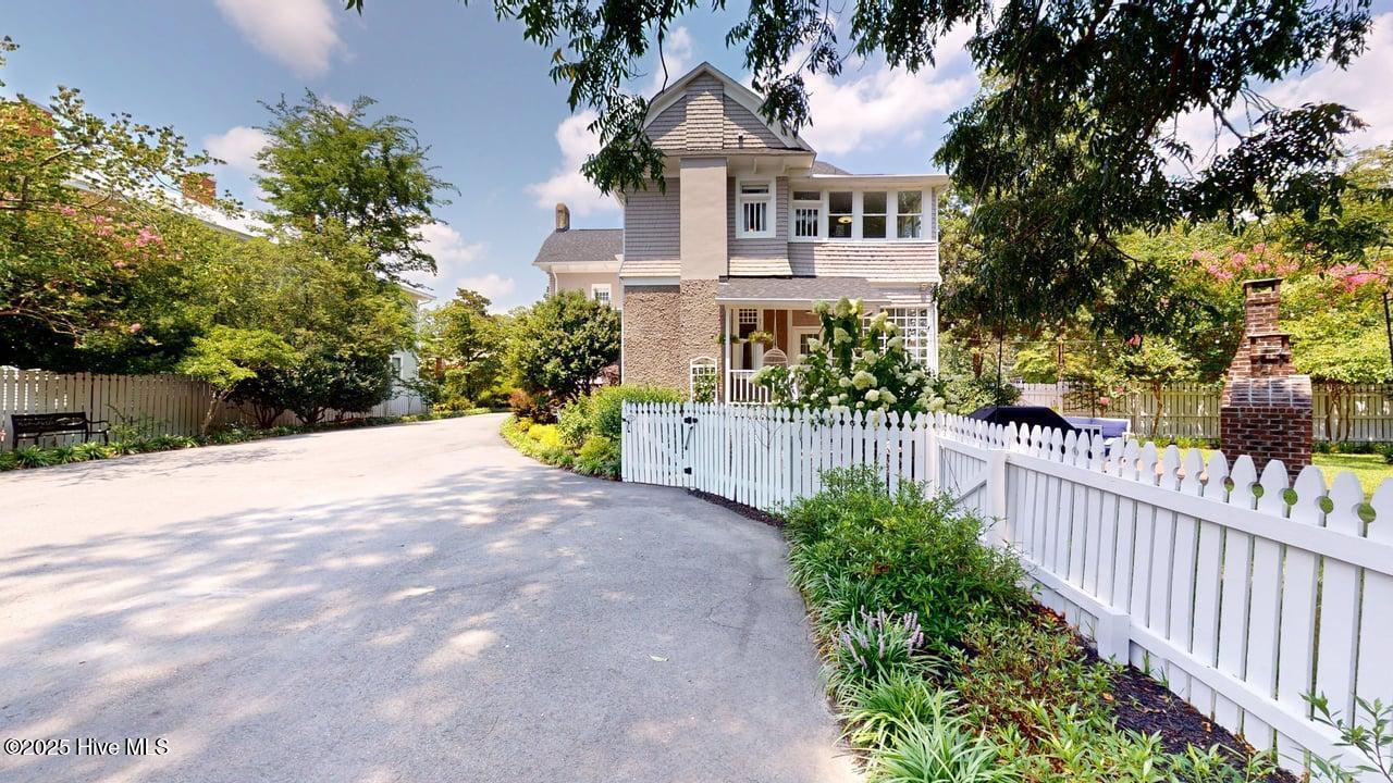 Goldsboro, North Carolina 27530, United States, 4 Bedrooms Bedrooms, ,3 BathroomsBathrooms,Residential,Active,255664