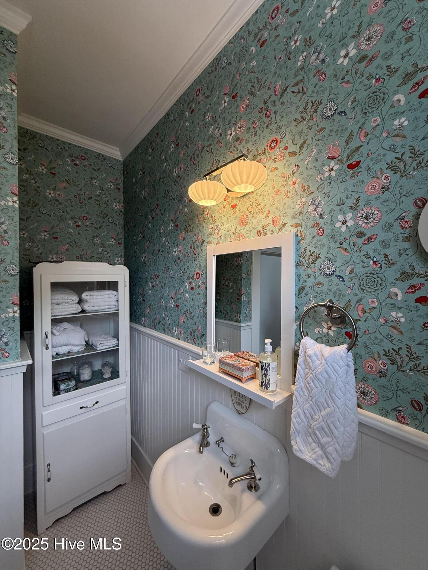 Goldsboro, North Carolina 27530, United States, 4 Bedrooms Bedrooms, ,3 BathroomsBathrooms,Residential,Active,255664