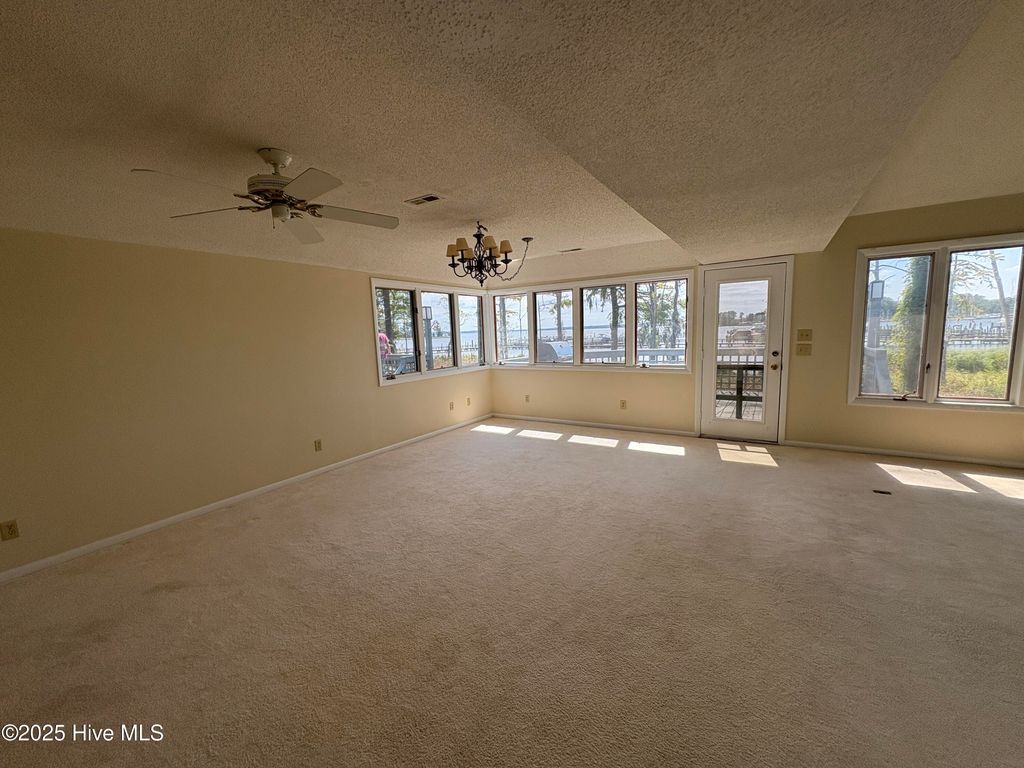 Photo of 139 Paddle Wheel Circle, Washington, NC 27889 (MLS # 100478888)