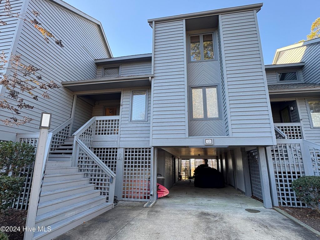 Photo of 139 Paddle Wheel Circle, Washington, NC 27889 (MLS # 100478888)