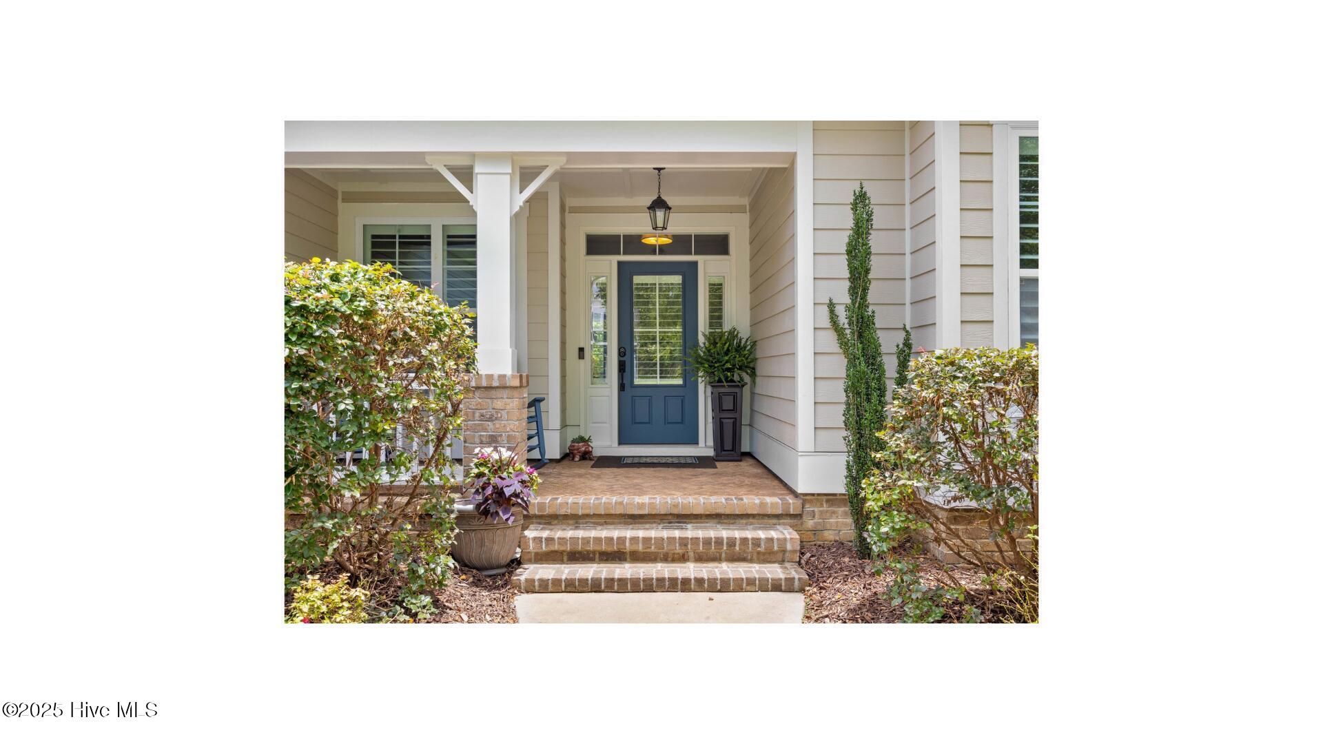 9385 Fallen Pear Lane NE