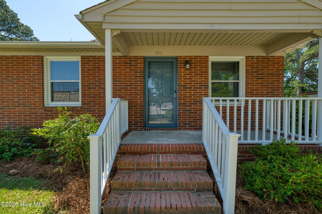 Photo of 207 Centre Street, Tarboro, NC 27886 (MLS # 100572404)