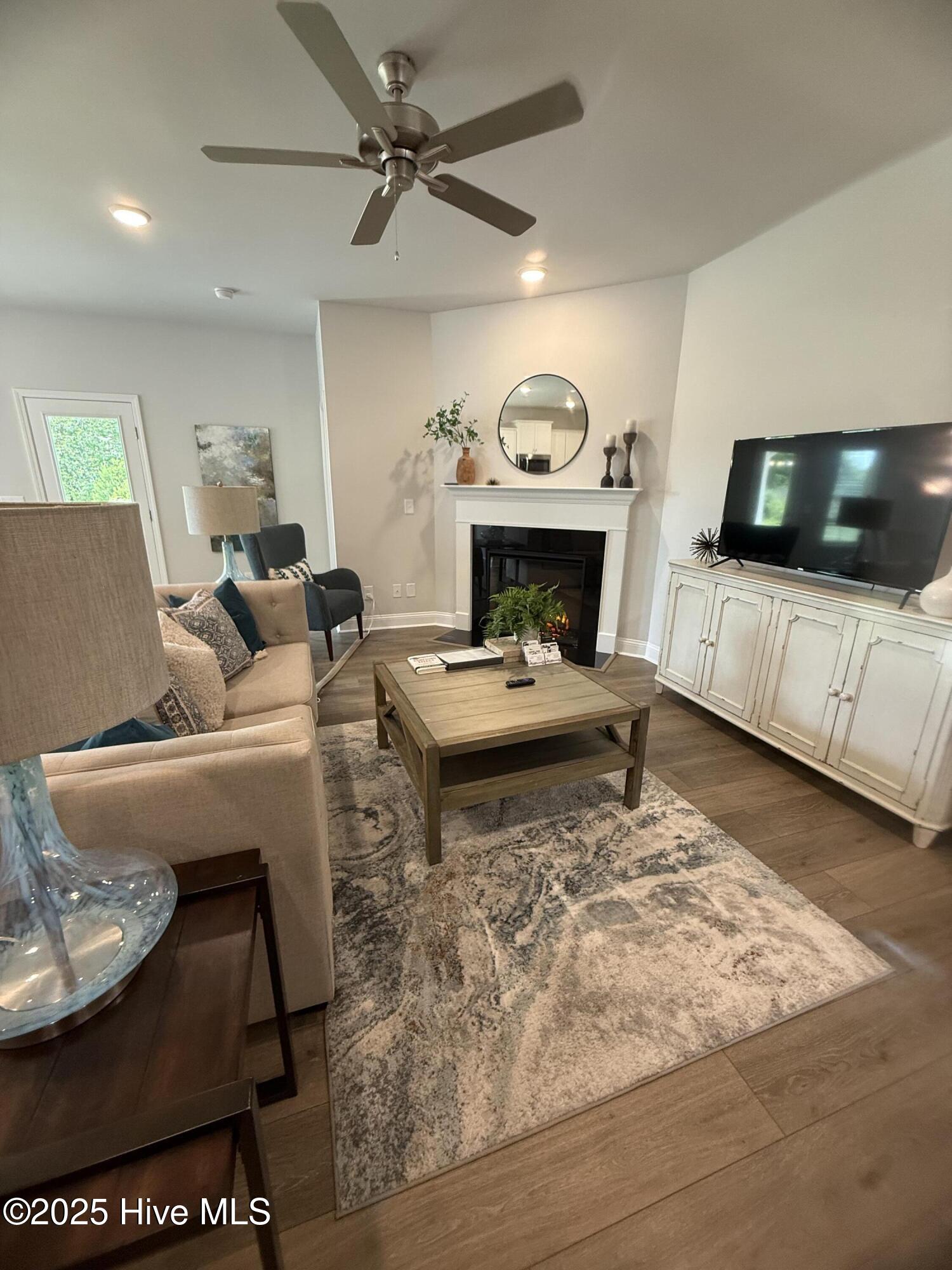 600 Central Park Way