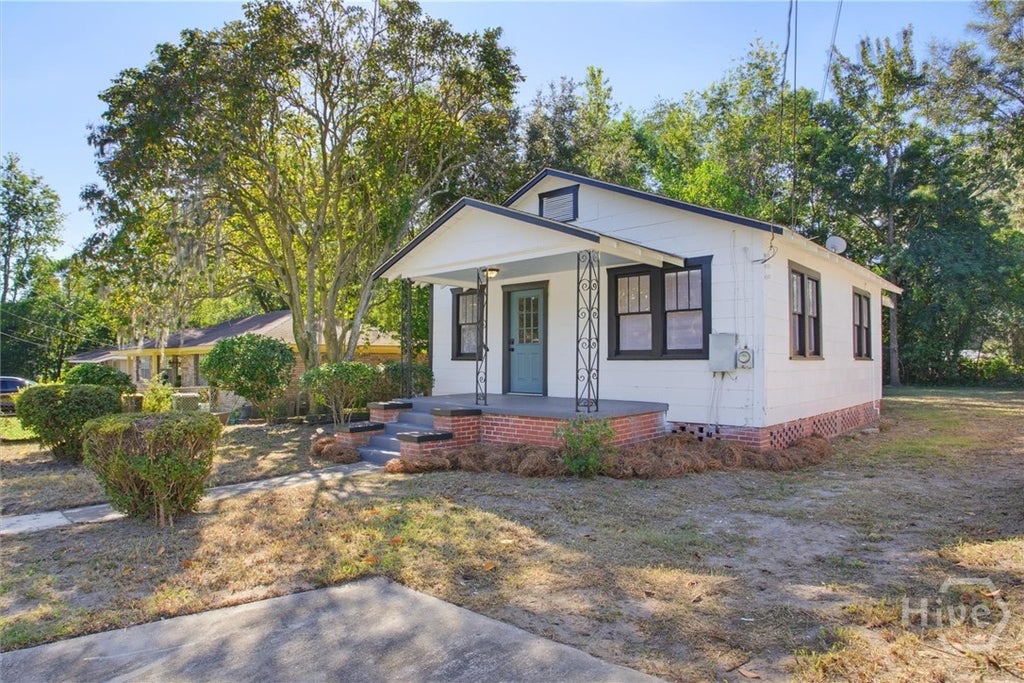 Photo of 49 Saint Johns Avenue, Savannah, GA 31404 (MLS # SA366877)