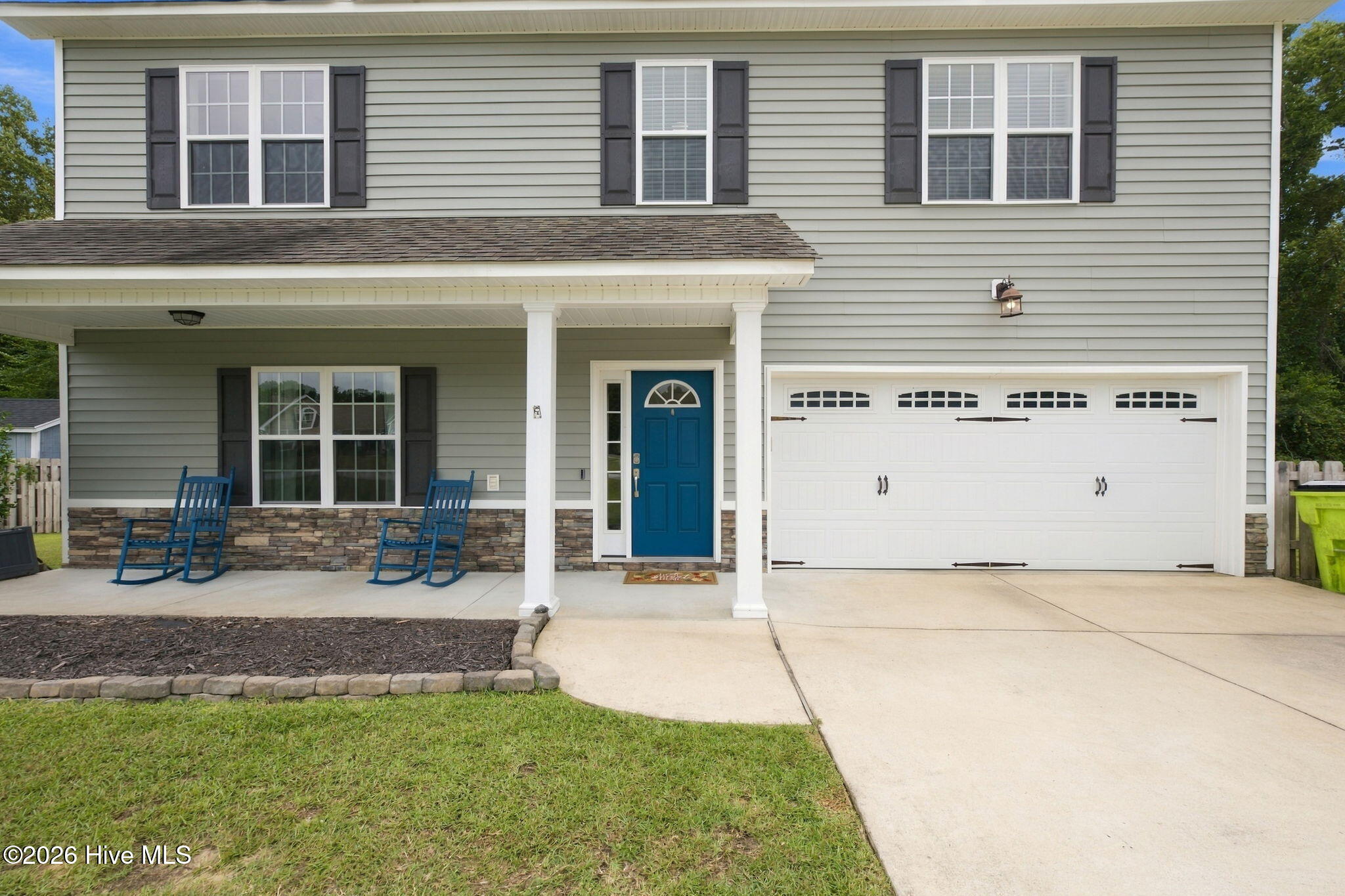 100 Fernie Lane