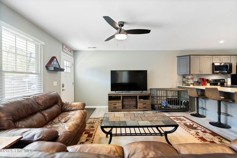 Tiny photo for 460 Oakey Point Road, Hampstead, NC 28443 (MLS # 100559666)