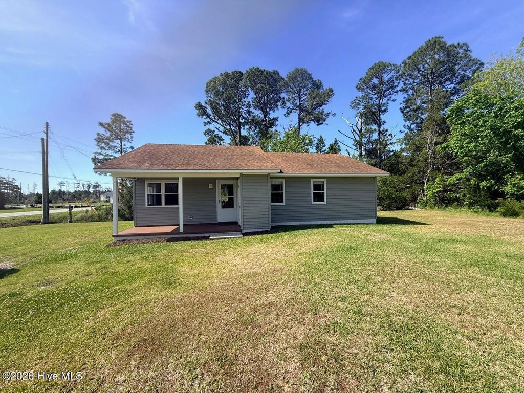 Photo of 939 Highway 70 Davis, Davis, NC 28524 (MLS # 100571221)