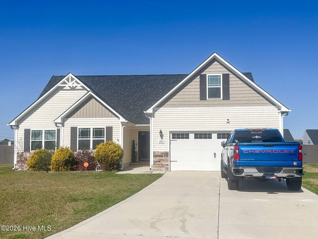 Photo of 303 Burberry Court, Jacksonville, NC 28546 (MLS # 100568057)