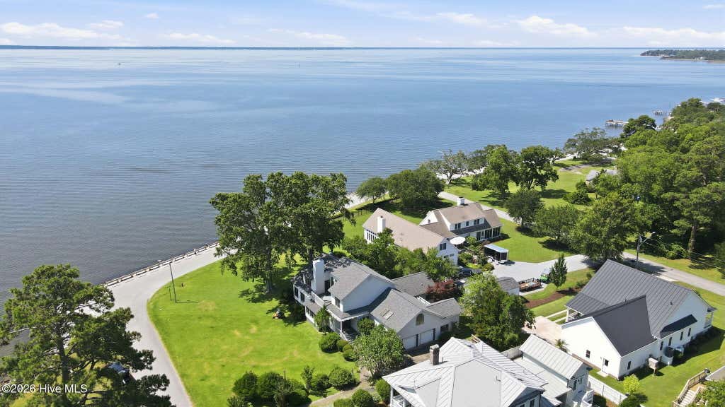 Photo of 903 South Avenue, Oriental, NC 28571 (MLS # 100586466)