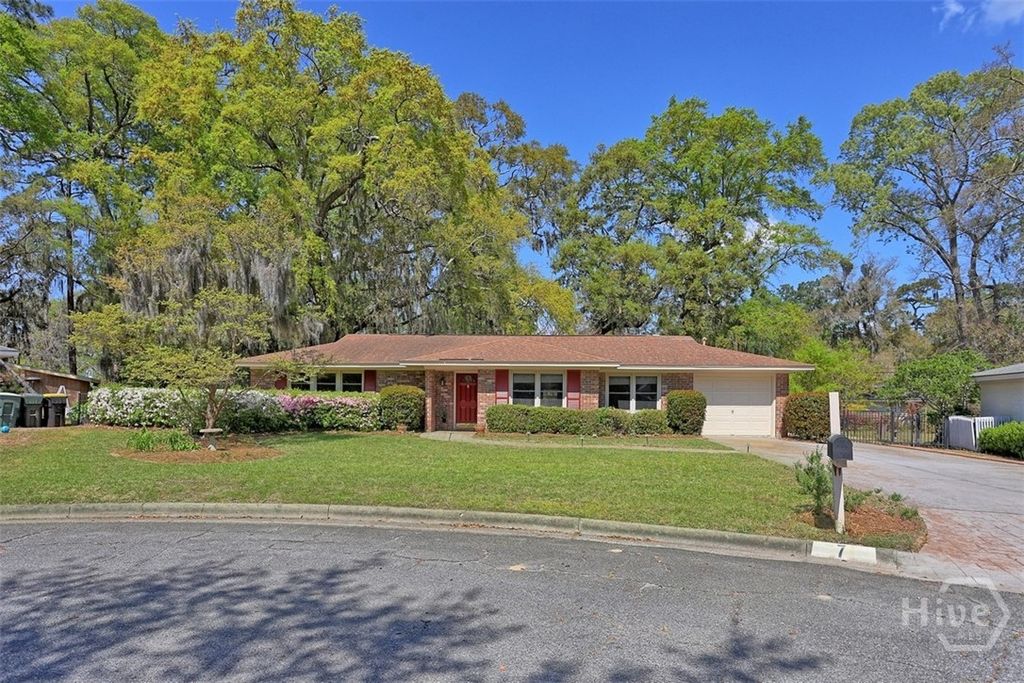 Photo of 7 Mistletoe Court, Savannah, GA 31419 (MLS # SA351473)