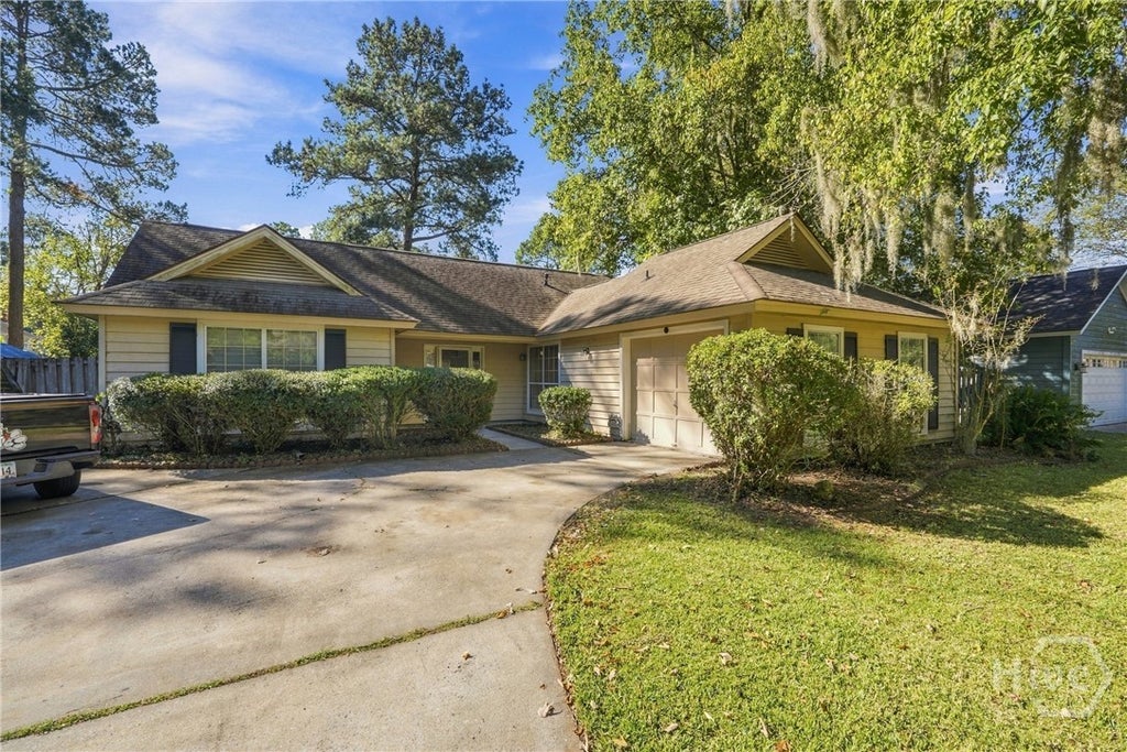 Photo of 79 Red Fox Drive, Savannah, GA 31419 (MLS # SA366337)