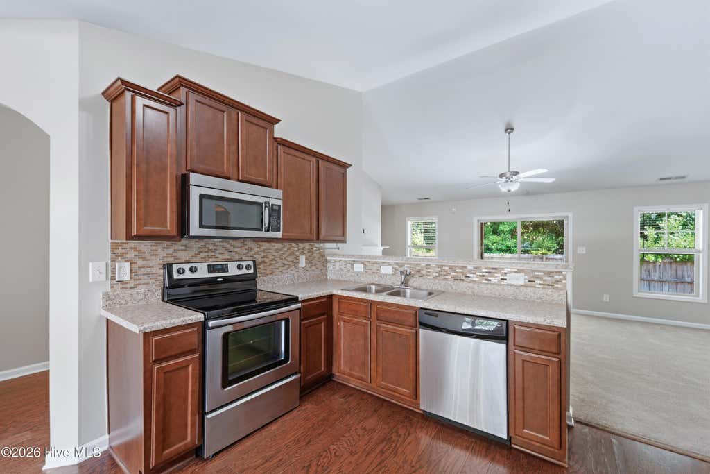 Photo of 205 Mariposa Court, Jacksonville, NC 28546 (MLS # 100598276)