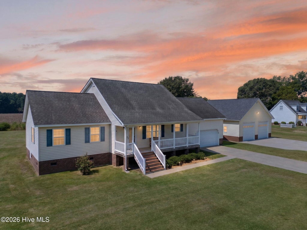 Photo of 926 Chambers Ferry Road, Edenton, NC 27932 (MLS # 100601306)