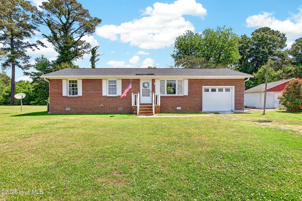 Photo of 6100 Gum Branch Road, Jacksonville, NC 28540 (MLS # 100569651)