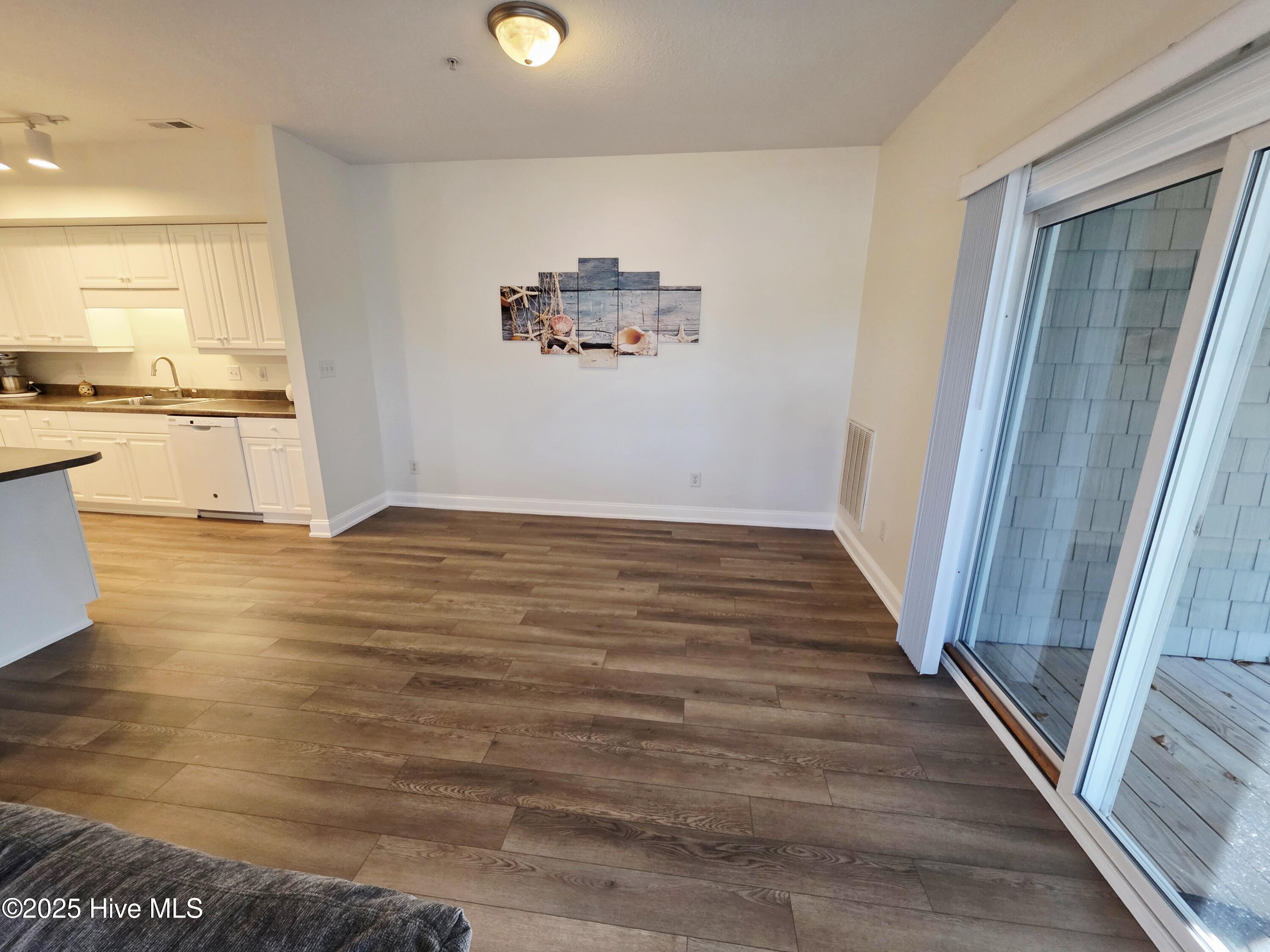 100 Lighthouse Lane D3