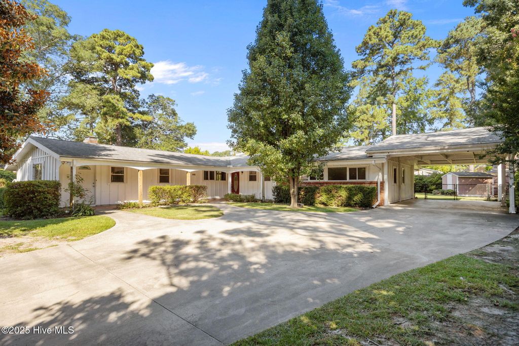 Photo of 2003 Forest Hill Drive, Greenville, NC 27858 (MLS # 100528659)