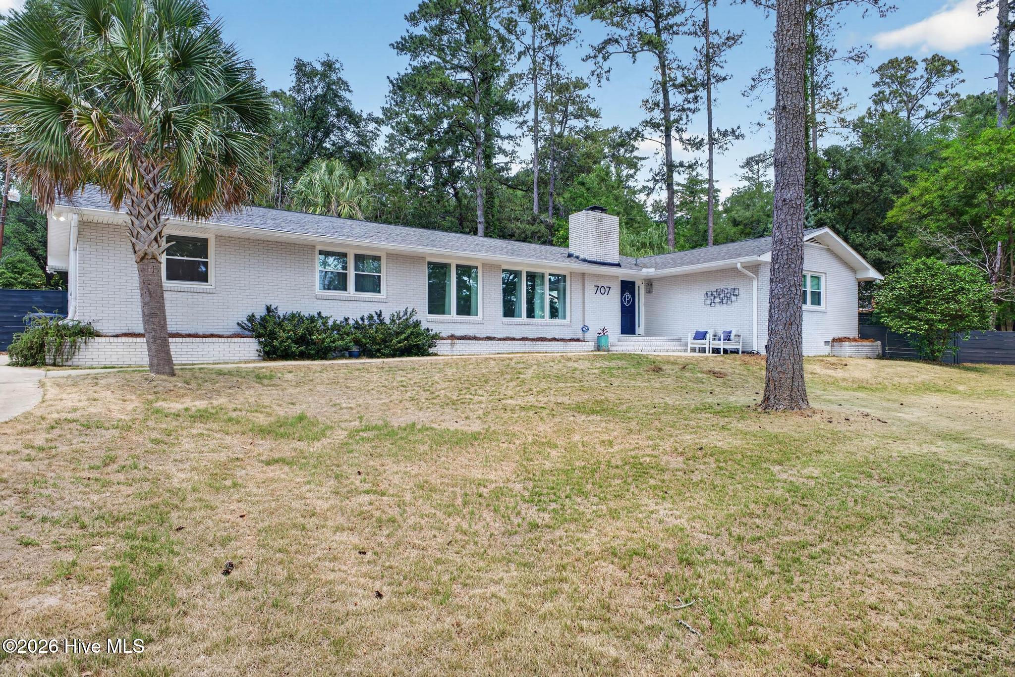 707 Pin Oak Drive