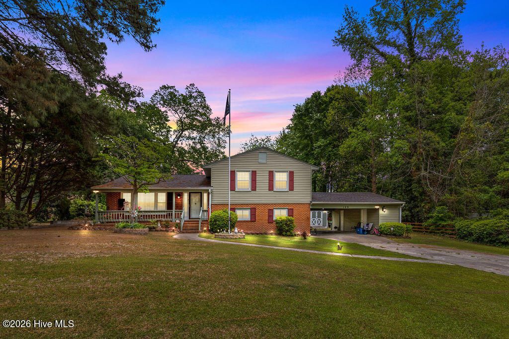 Photo of 109 Dogwood Drive, Murfreesboro, NC 27855 (MLS # 100571500)