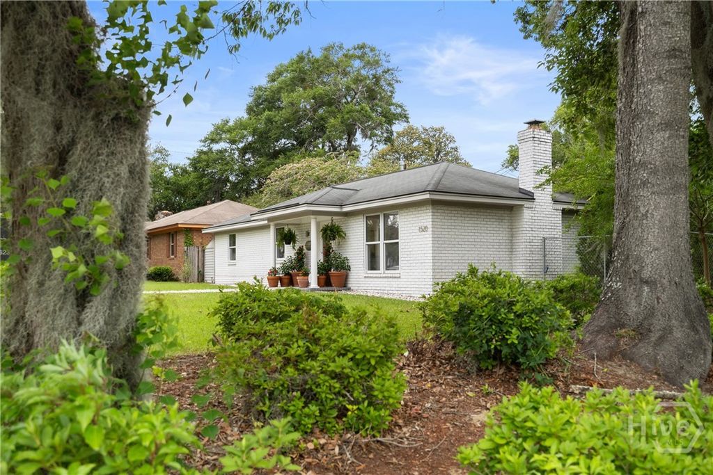 Photo of 1520 E 49 Street, Savannah, GA 31404 (MLS # SA356155)