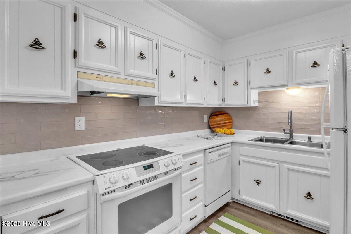 5105 Belgrave Circle