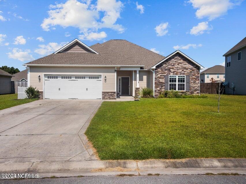 Photo of 402 Derrick Drive, Sneads Ferry, NC 28460 (MLS # 100607634)