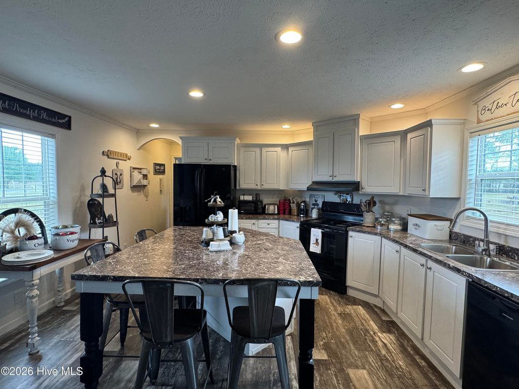 Photo of 467 Macedonia Church Road, Evergreen, NC 28438 (MLS # 100570438)