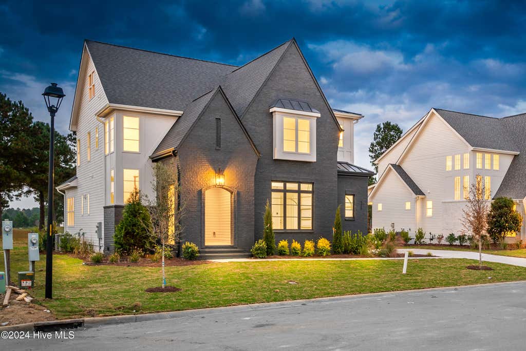 Photo of 138 Pine Tree Point, Snow Hill, NC 28580 (MLS # 100592595)