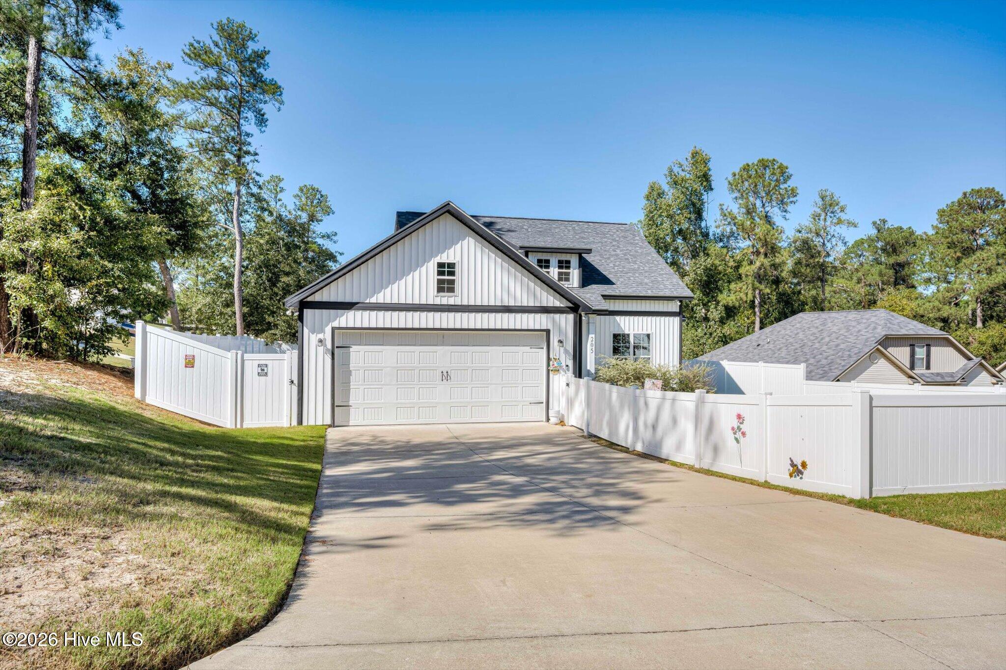 205 Thaxton Court