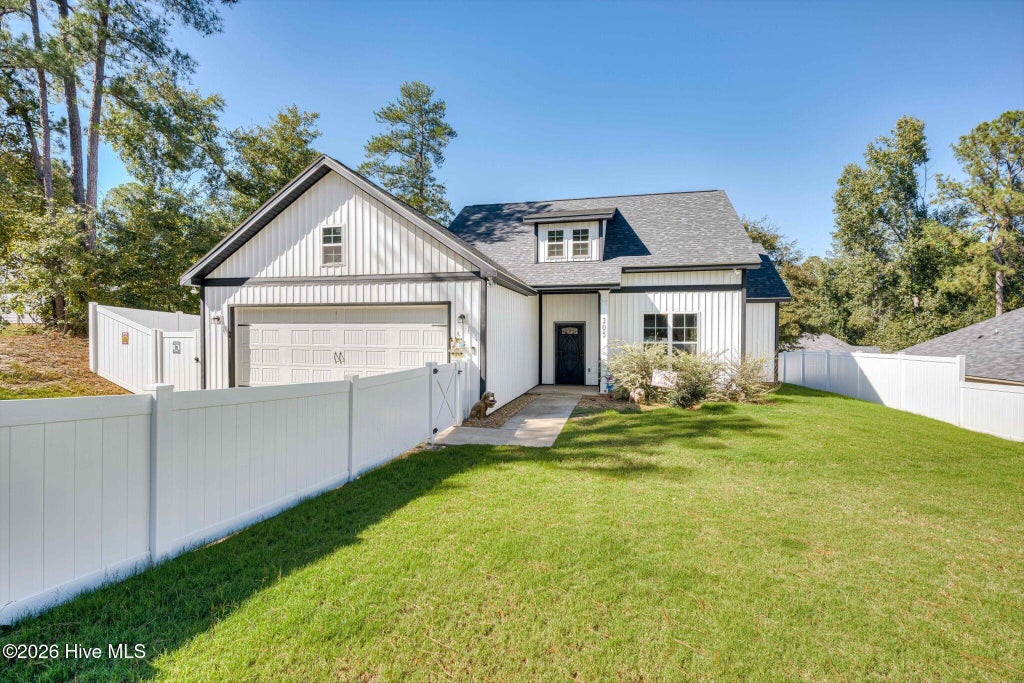Photo of 205 Thaxton Court, North Augusta, SC 29841 (MLS # 100611954)