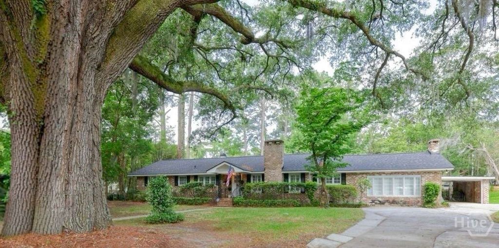 Photo of 5 Reynolds Circle, Savannah, GA 31405 (MLS # SA355239)