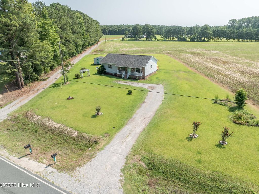 Photo of 682 Cherry Road, Washington, NC 27889 (MLS # 100586571)