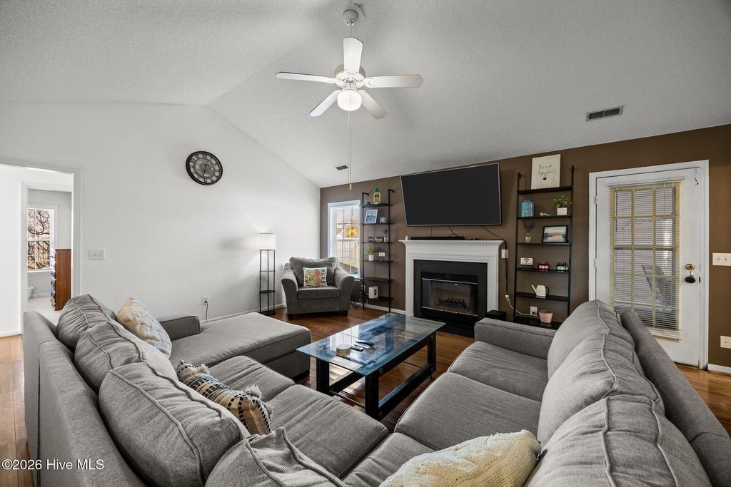 Photo of 806 Valley Forge Court, Wilmington, NC 28411 (MLS # 100551976)