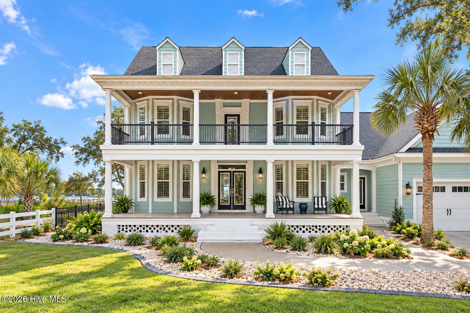 2625 Seashore Road SW