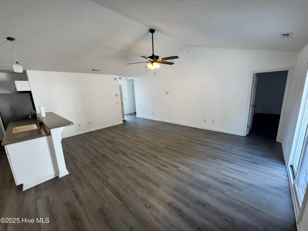 Photo of 103 Jasmine Lane, Jacksonville, NC 28546 (MLS # 100546711)