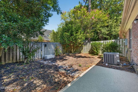 Tiny photo for 5006 Carleton Drive #Unit 39, Wilmington, NC 28403 (MLS # 100603987)