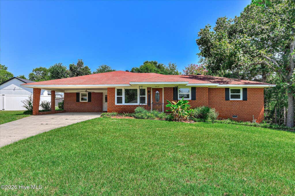 Photo of 303 Serpentine Drive, North Augusta, SC 29841 (MLS # 100597368)