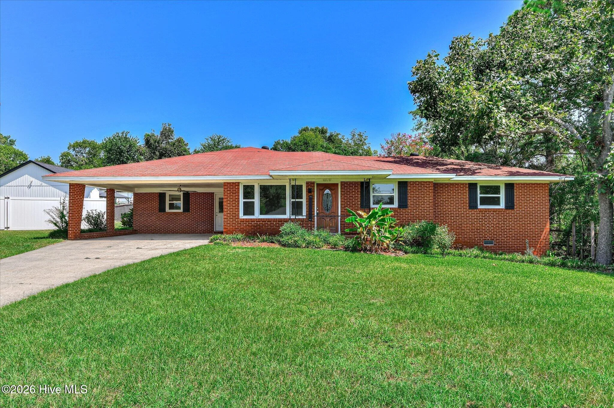 303 Serpentine Drive