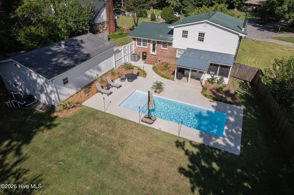 Photo of 106 Marion Court, Jacksonville, NC 28546 (MLS # 100586982)