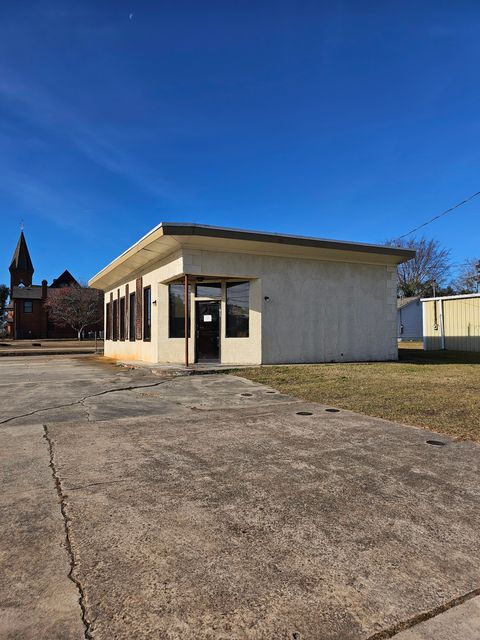 711 Peachtree Street Louisville GA 30434