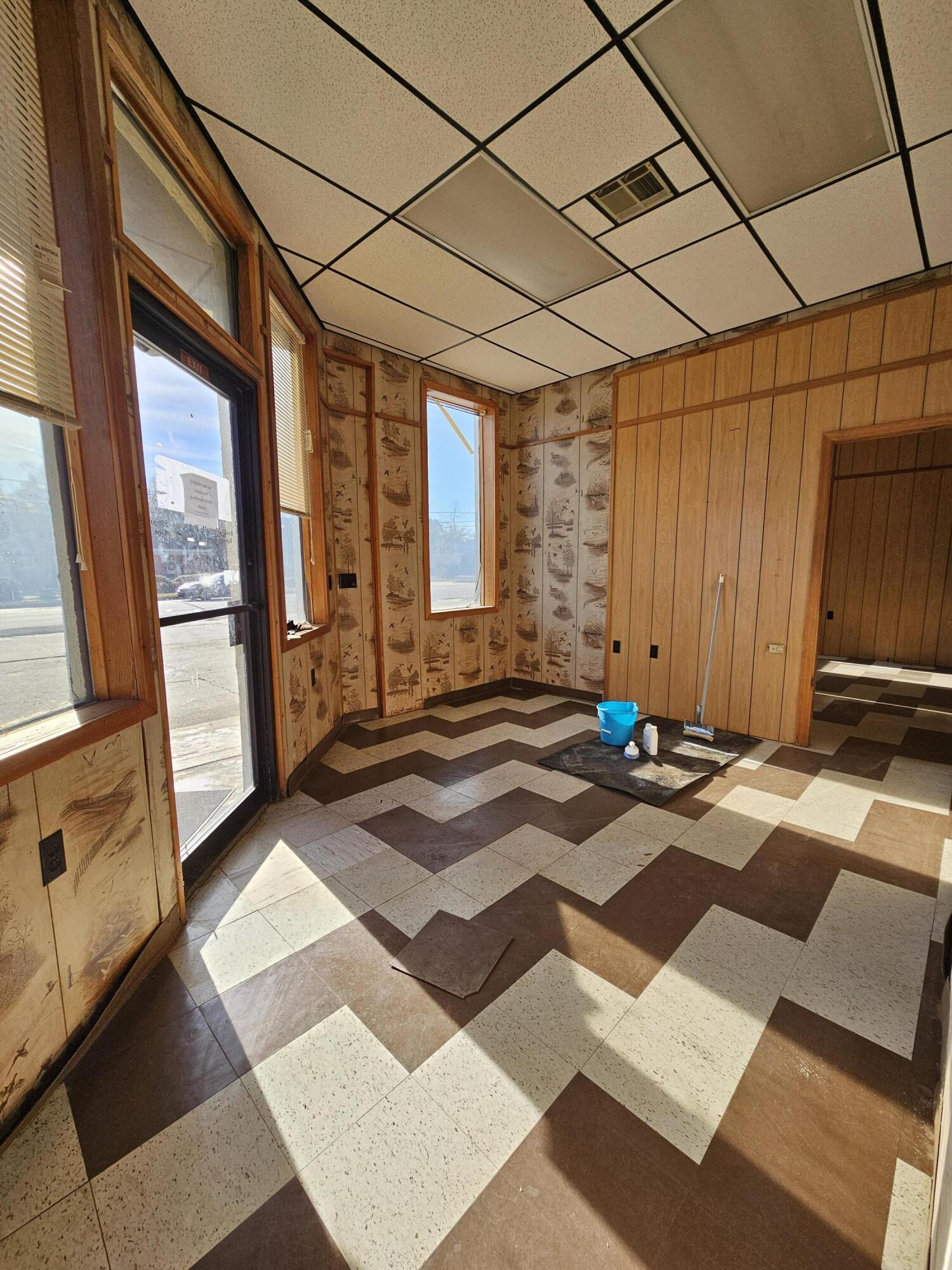 711 Peachtree Street