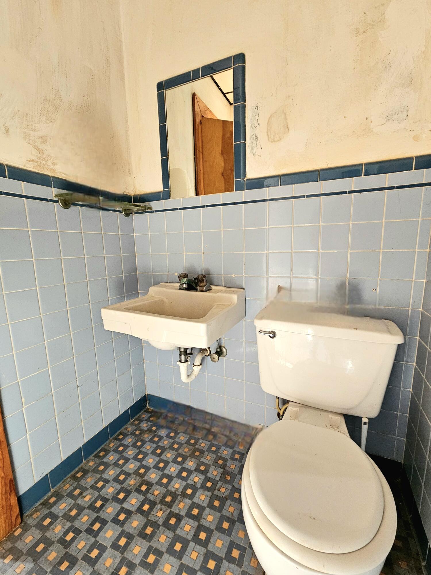 711 Peachtree Street