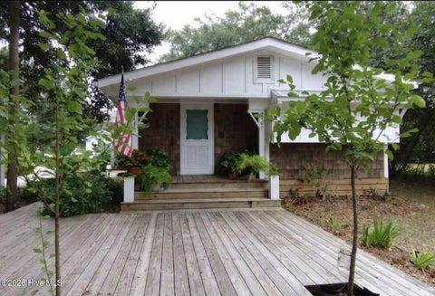 Mobile Home For Sale - 9081 Beach Drive<br/> Calabash, NC 28467