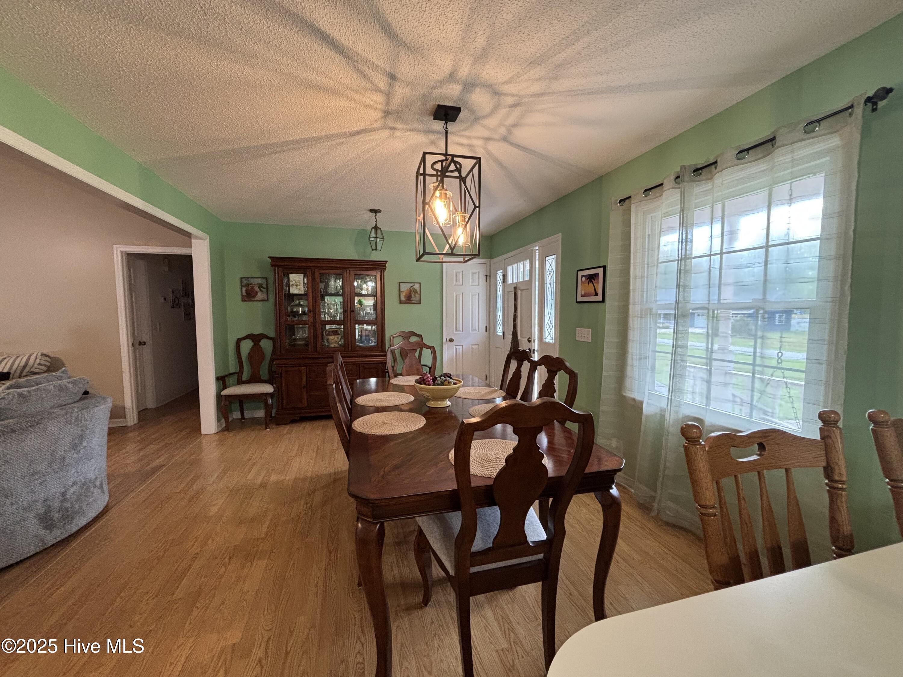 Ocean Isle Beach, North Carolina 28469, United States, 3 Bedrooms Bedrooms, ,2 BathroomsBathrooms,Residential,Pending,256035