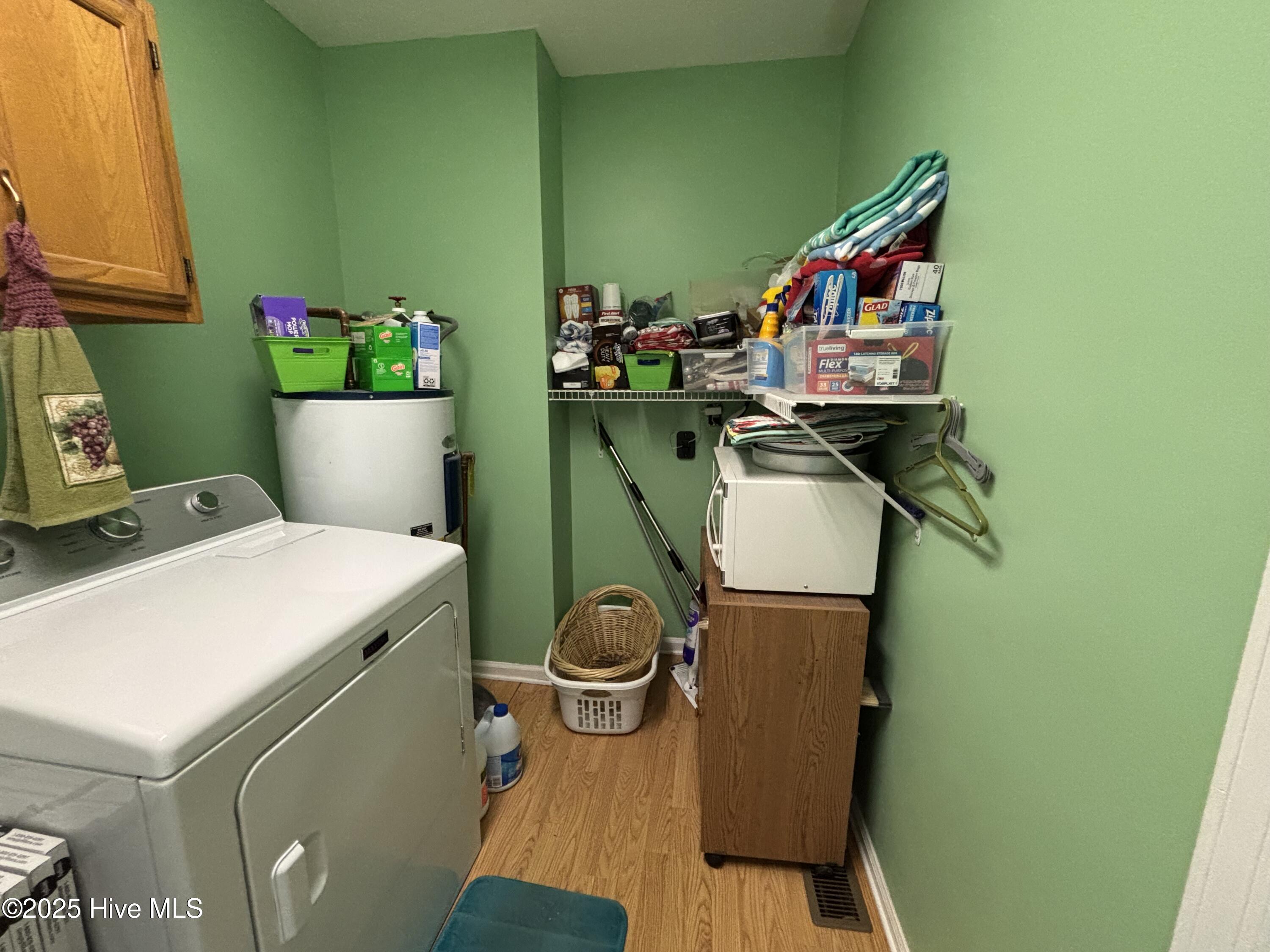 Ocean Isle Beach, North Carolina 28469, United States, 3 Bedrooms Bedrooms, ,2 BathroomsBathrooms,Residential,Pending,256035